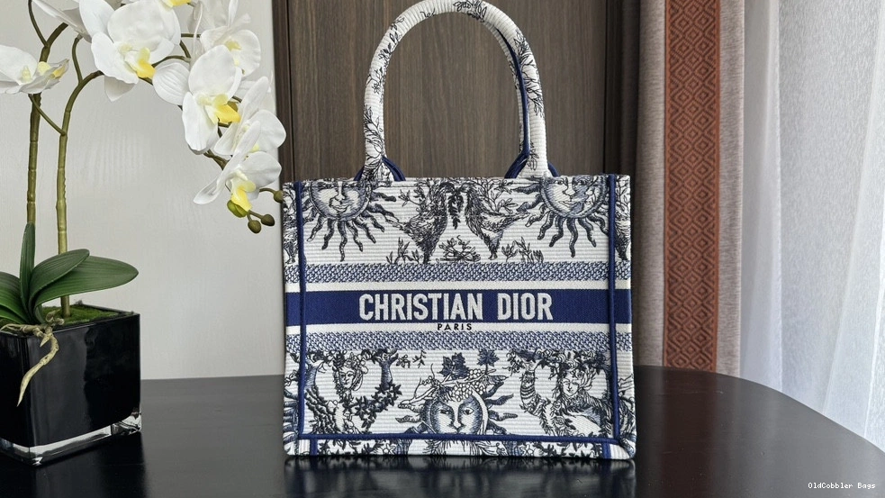 DIRO BOOK SMALL TOTE-26.5*21*14CM 0727